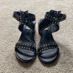 Steve Madden Black Leather Heeled Sandals - Size 6